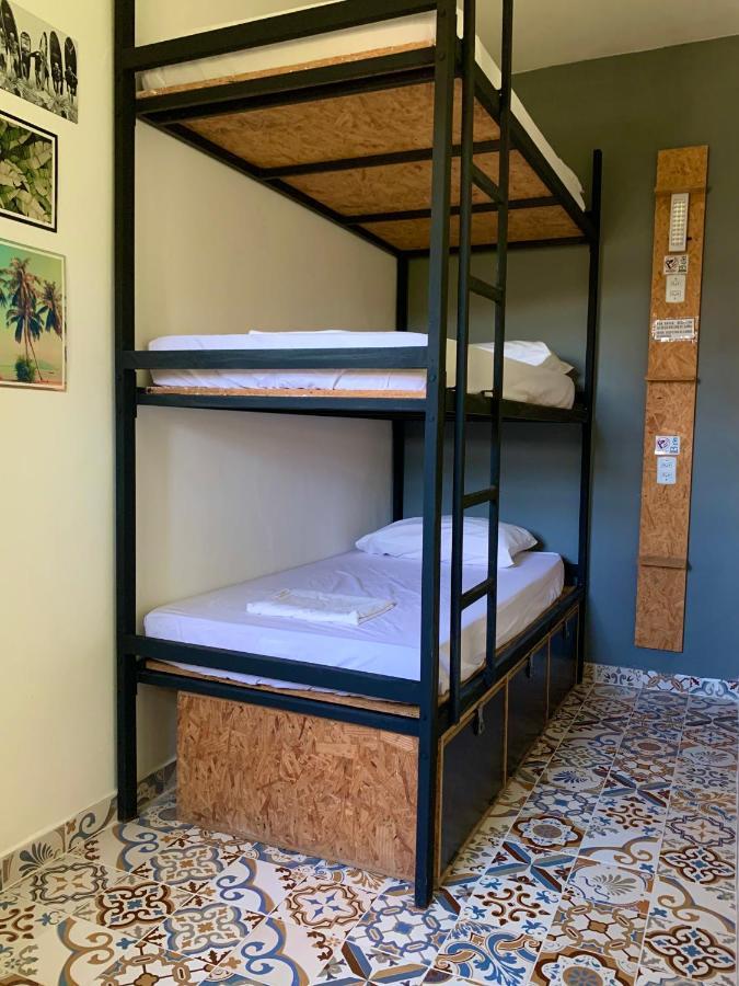 A Coroa Hostel & Suites อาร์ไฮยัล โด กาโบ ภายนอก รูปภาพ