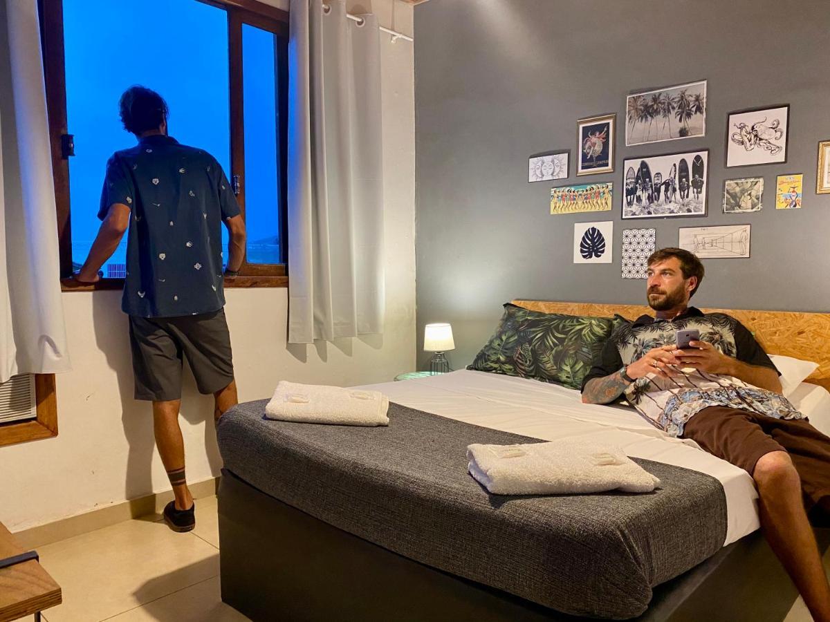 A Coroa Hostel & Suites อาร์ไฮยัล โด กาโบ ภายนอก รูปภาพ