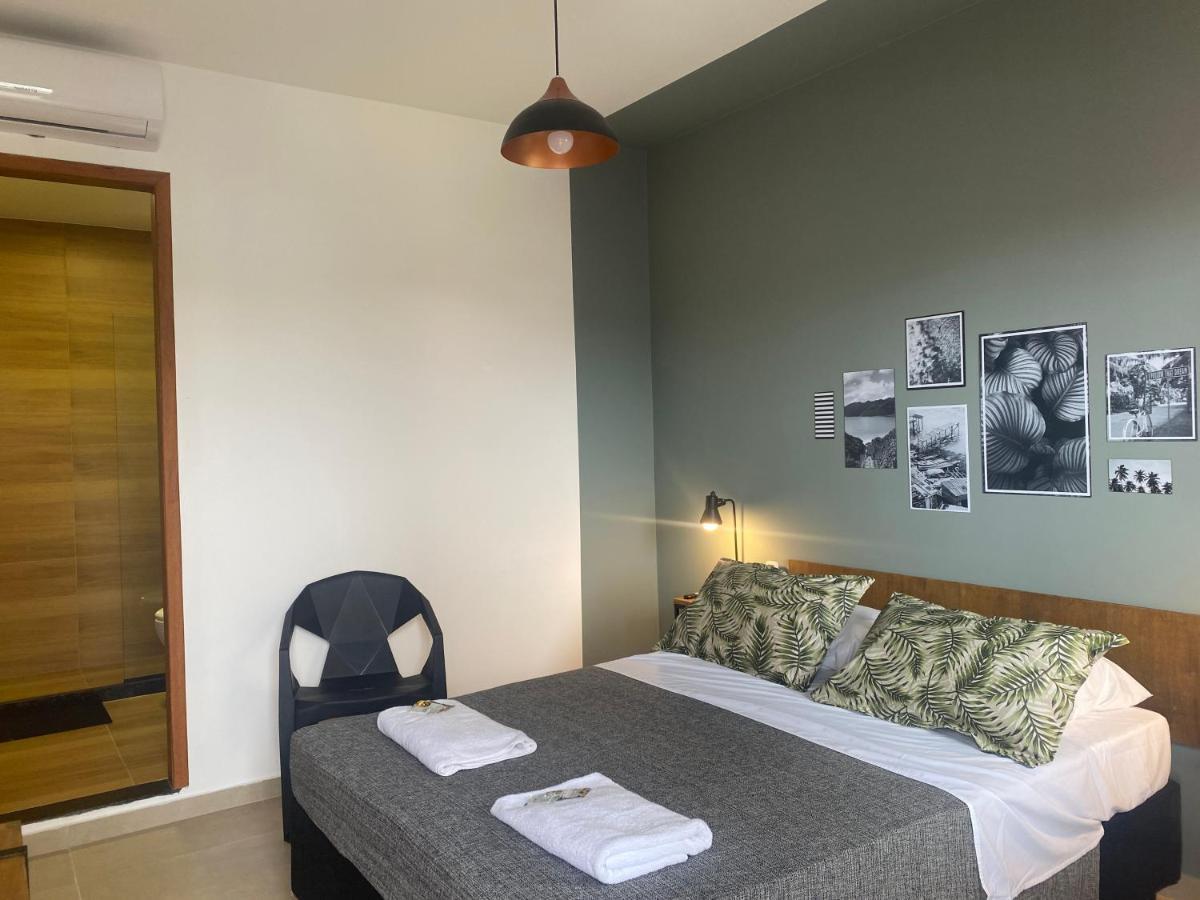 A Coroa Hostel & Suites อาร์ไฮยัล โด กาโบ ภายนอก รูปภาพ