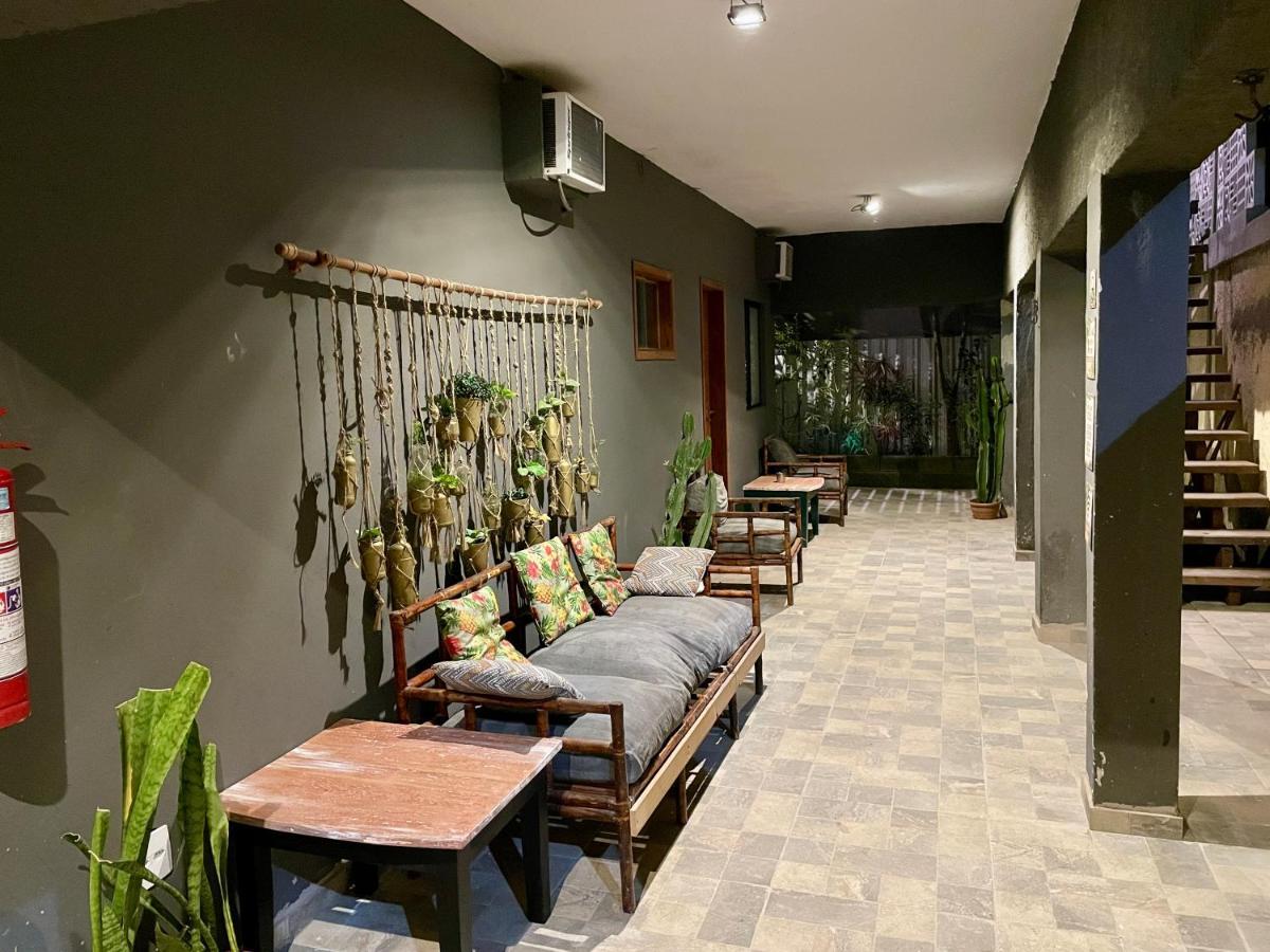 A Coroa Hostel & Suites อาร์ไฮยัล โด กาโบ ภายนอก รูปภาพ