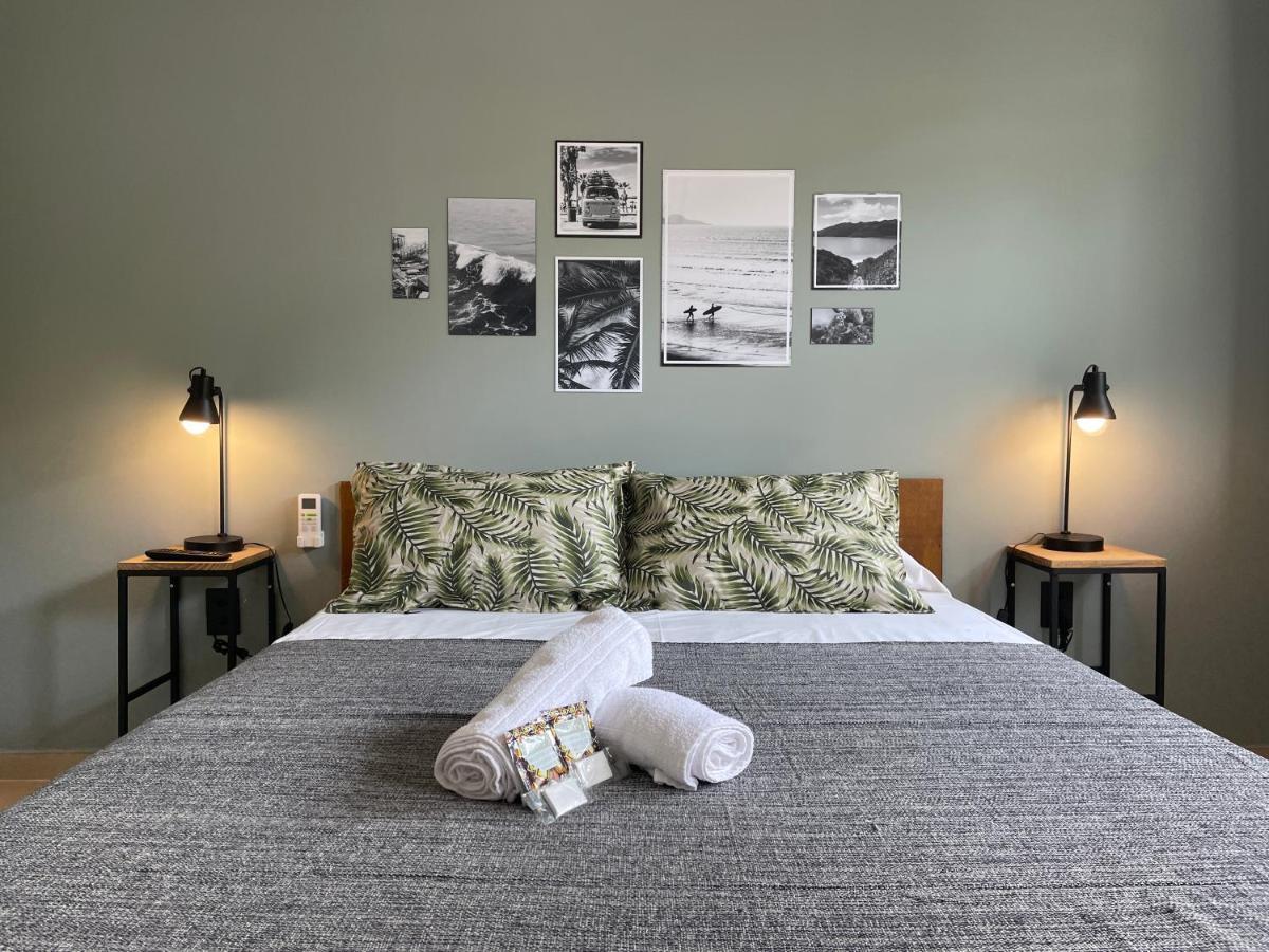 A Coroa Hostel & Suites อาร์ไฮยัล โด กาโบ ภายนอก รูปภาพ