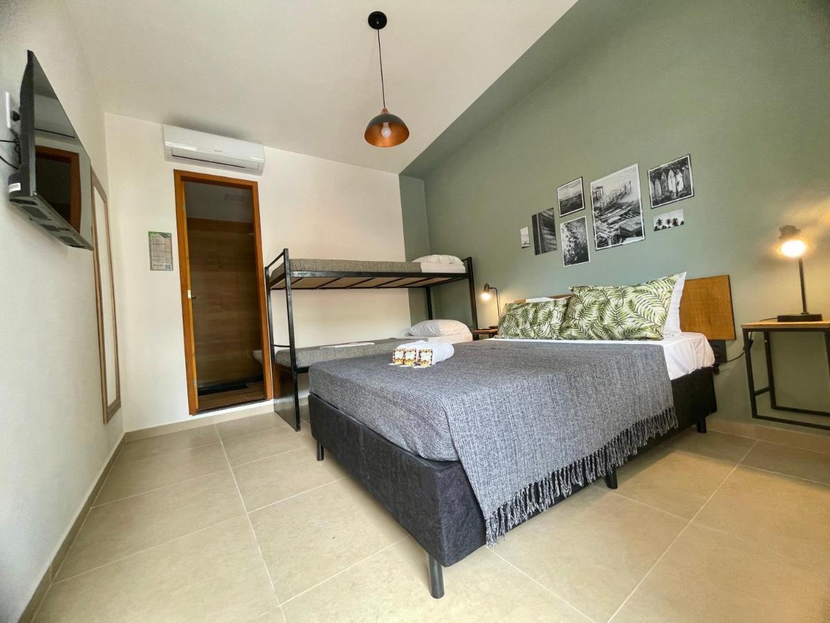 A Coroa Hostel & Suites อาร์ไฮยัล โด กาโบ ภายนอก รูปภาพ