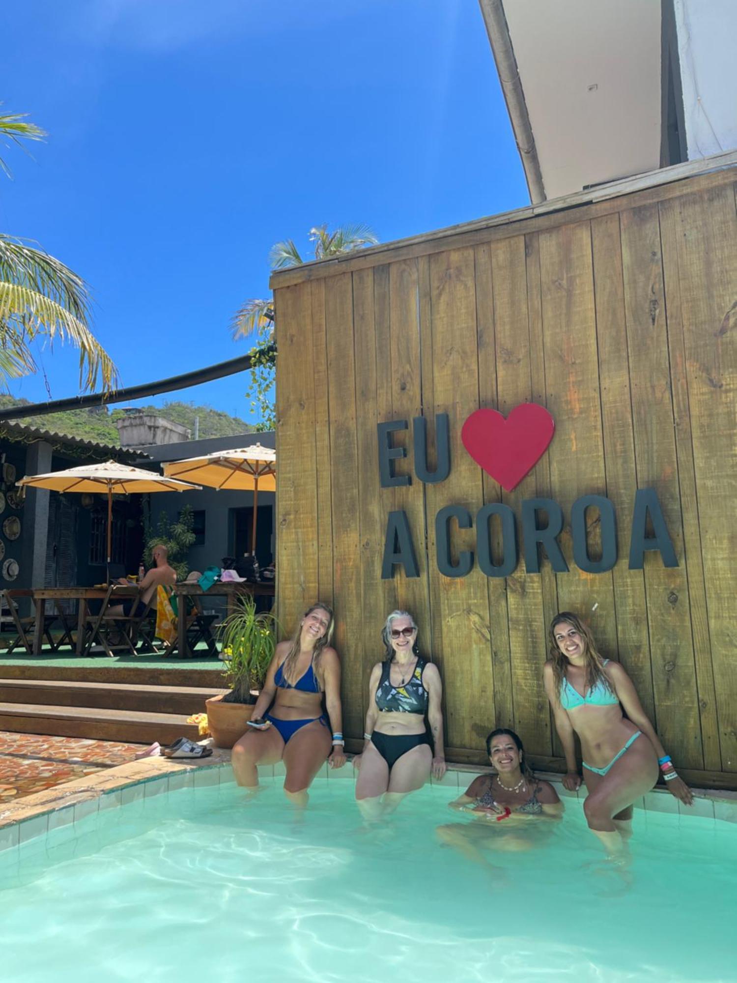 A Coroa Hostel & Suites อาร์ไฮยัล โด กาโบ ภายนอก รูปภาพ