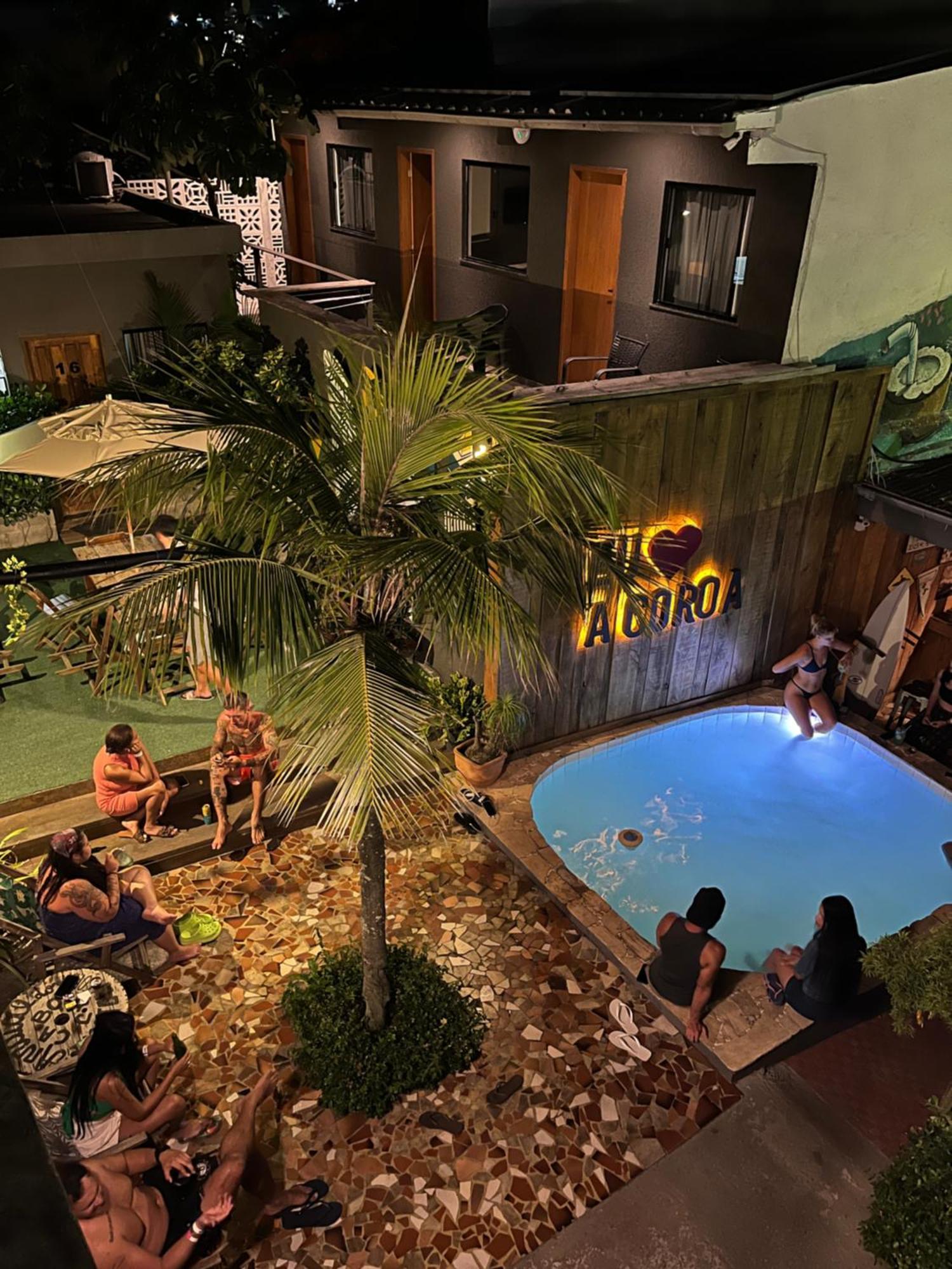 A Coroa Hostel & Suites อาร์ไฮยัล โด กาโบ ภายนอก รูปภาพ